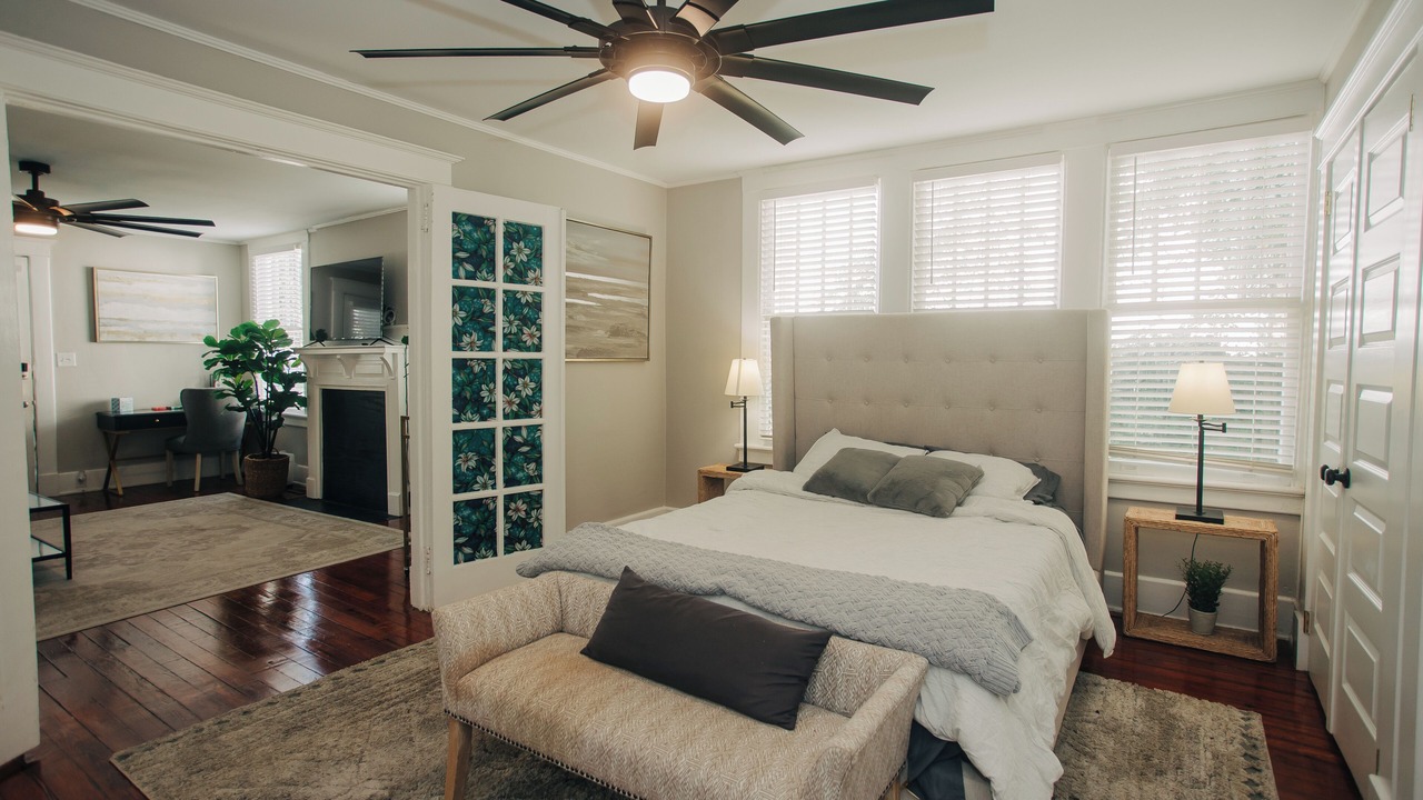 Photo of Bedroom in Midtown