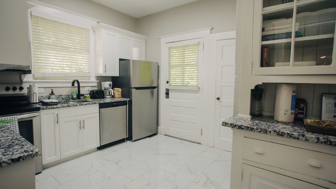 Photo of Kitchen in Midtown