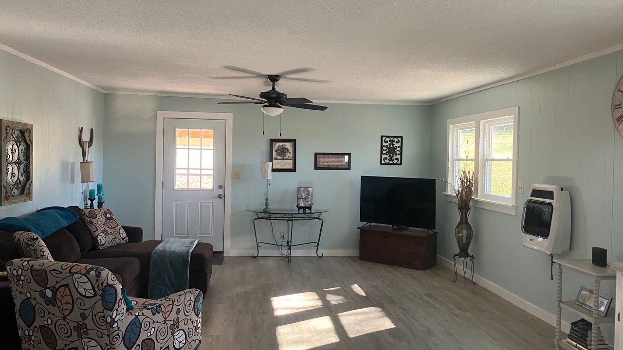 Photo of Livingroom in Honea Path