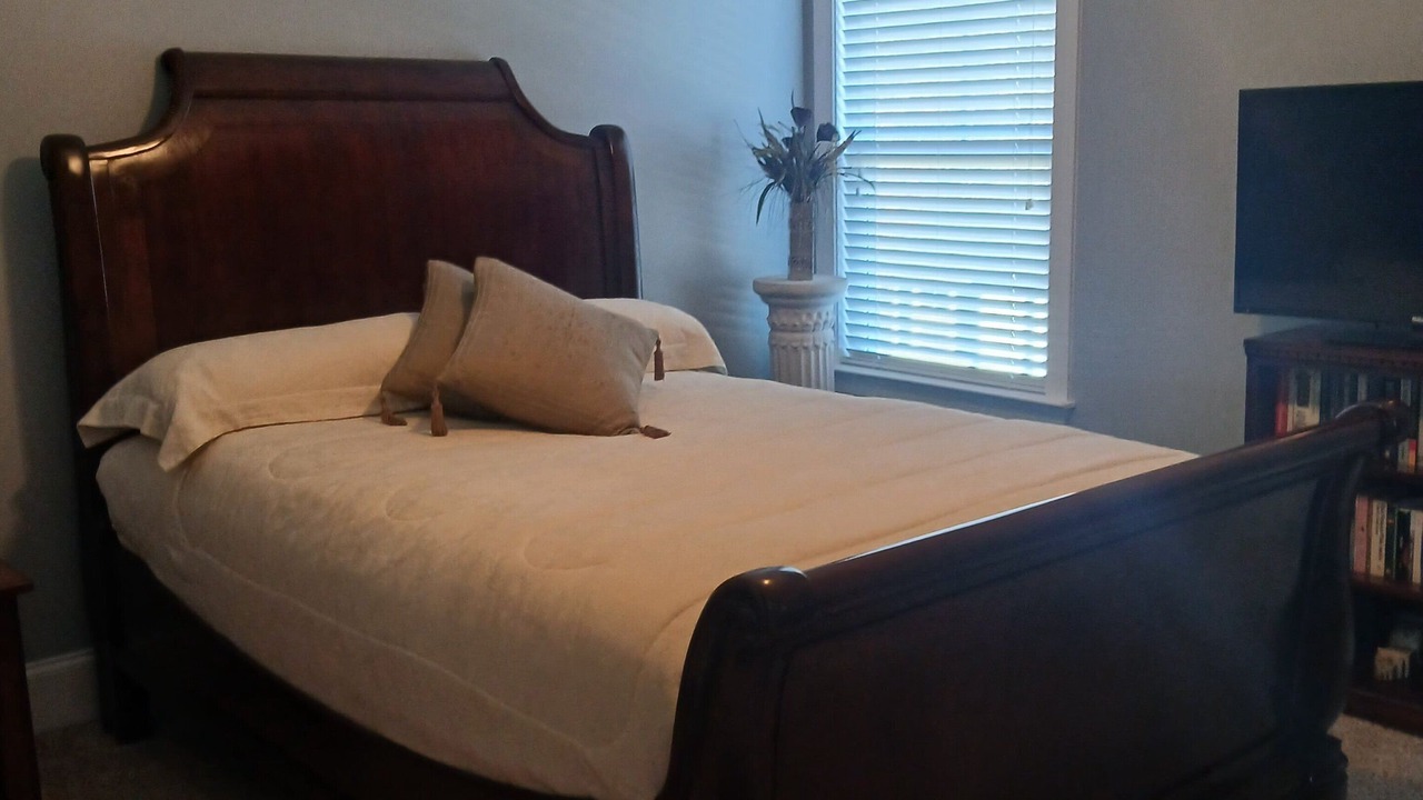 Photo of Bedroom in Evans