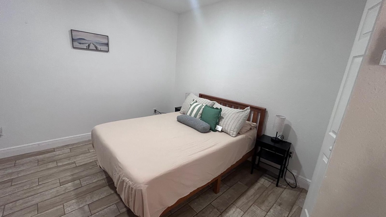 Photo of Bedroom in Casselberry