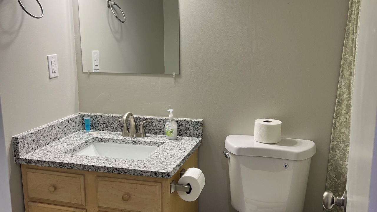 Photo of Bathroom in Martinez
