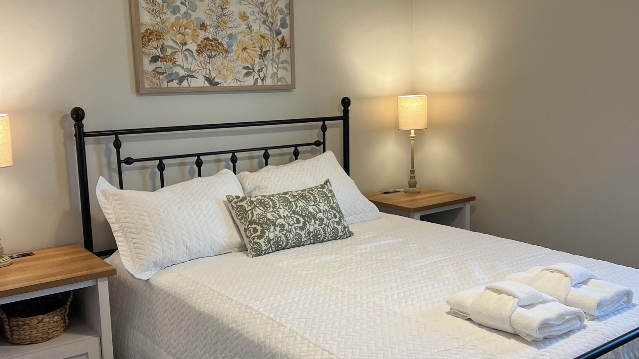 Photo of Bedroom in Martinez