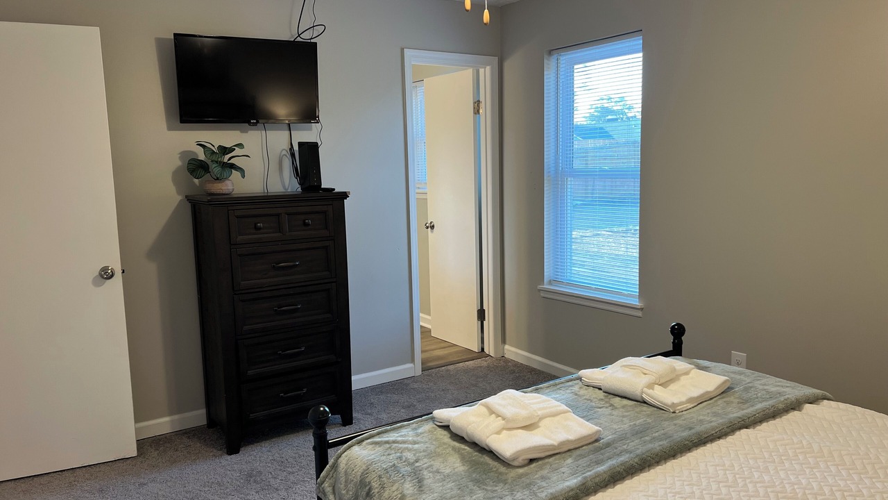 Photo of Bedroom in Martinez