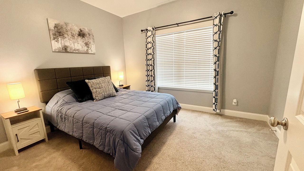 Photo of Bedroom in Cleveland
