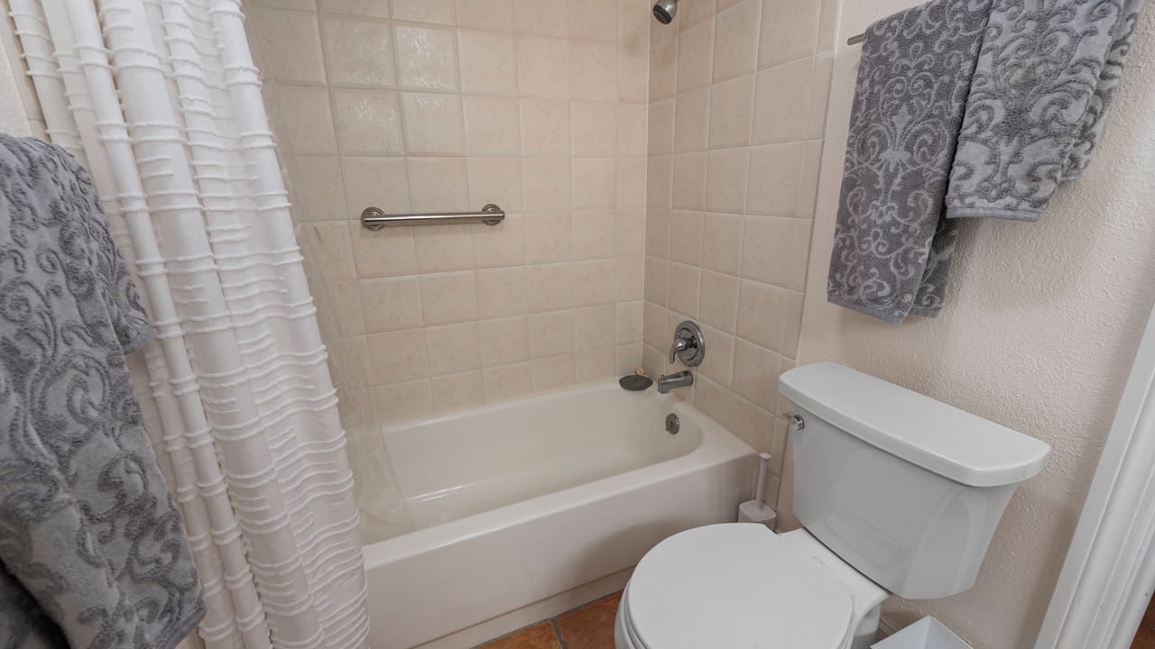 Photo of Bathroom in Coquina Key