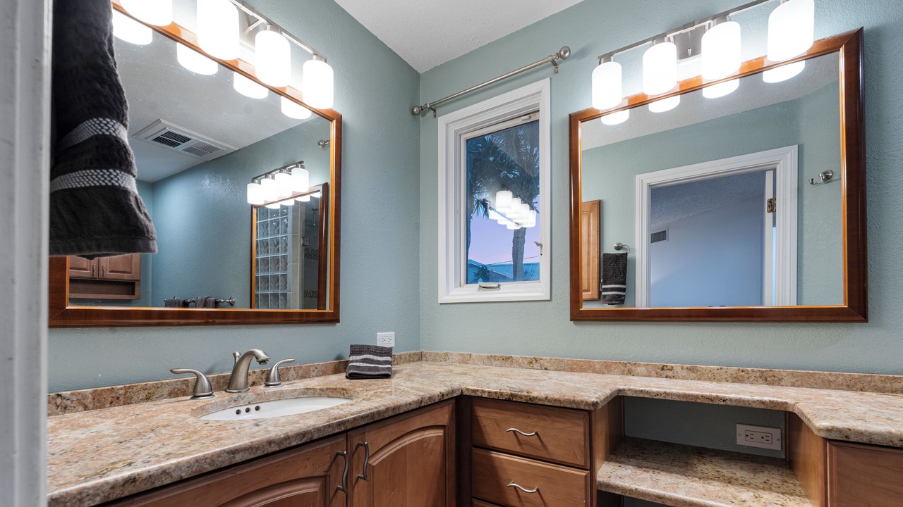 Photo of Bathroom in Coquina Key
