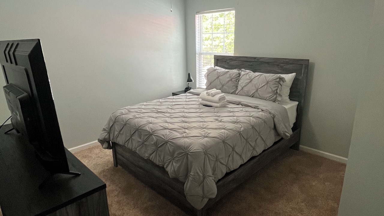 Photo of Bedroom in Warrenville
