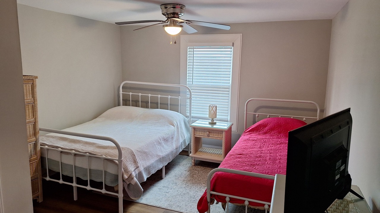 Photo of Bedroom in Salem