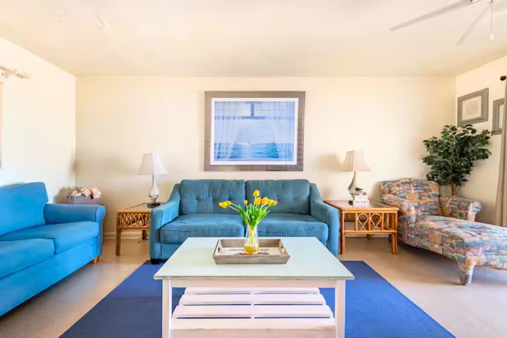 Photo of Bedroom in Floridana Beach