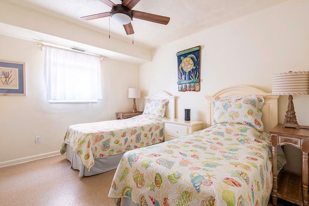 Photo of Bedroom in Floridana Beach
