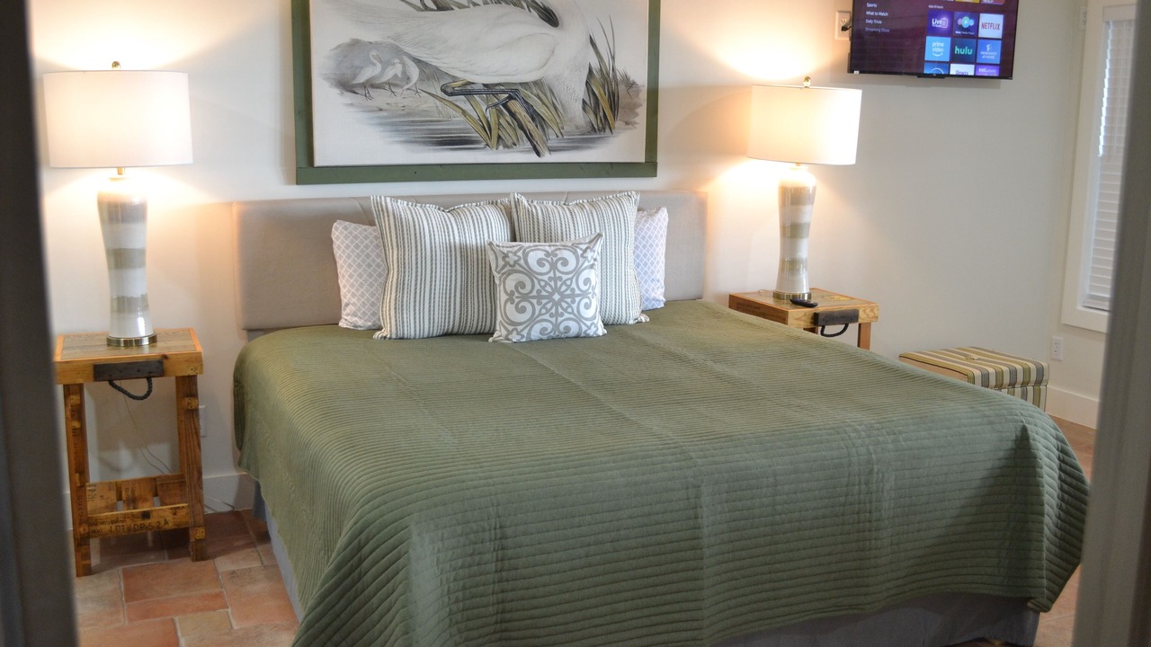 Photo of Bedroom in Midway