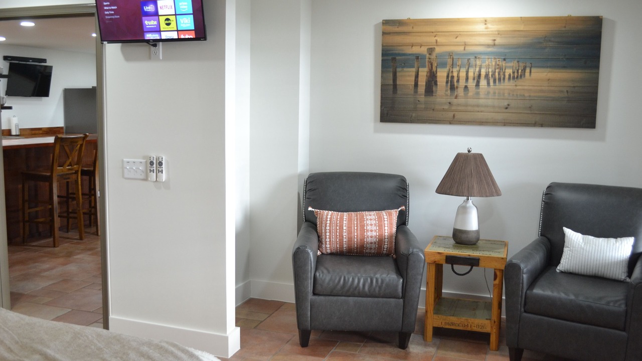 Photo of Bedroom in Midway