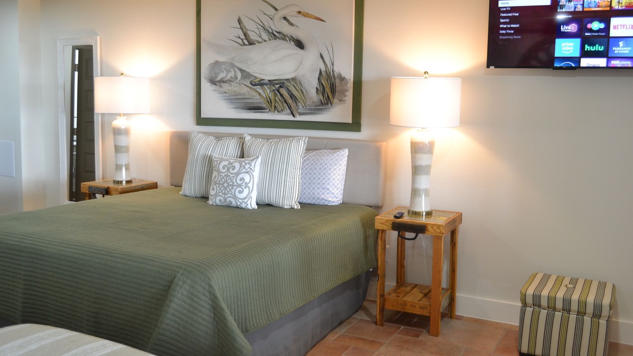 Photo of Bedroom in Midway
