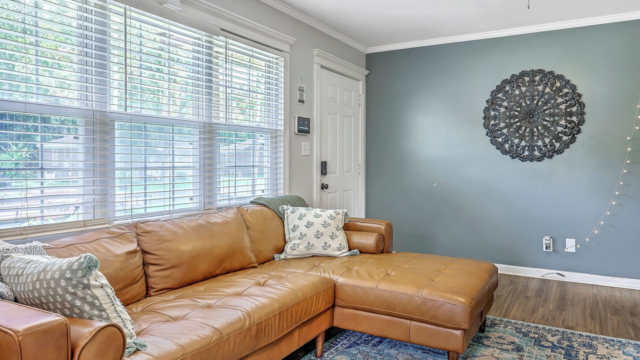 Photo of Livingroom in Goose Creek