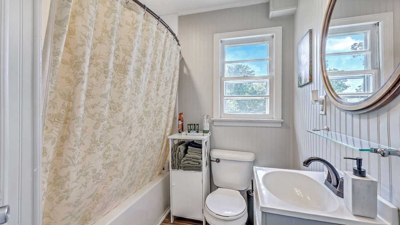 Photo of Bathroom in Goose Creek