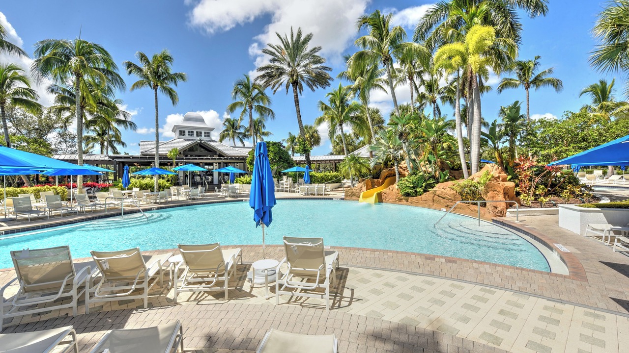 Photo of Outdoor in Naples