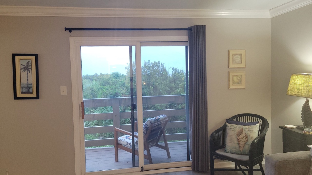 Photo of Livingroom in Tybee Island