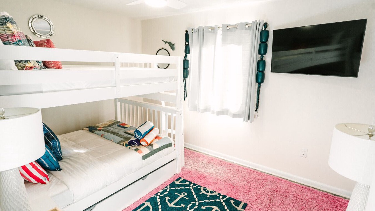 Photo of Bedroom in Tybee Island