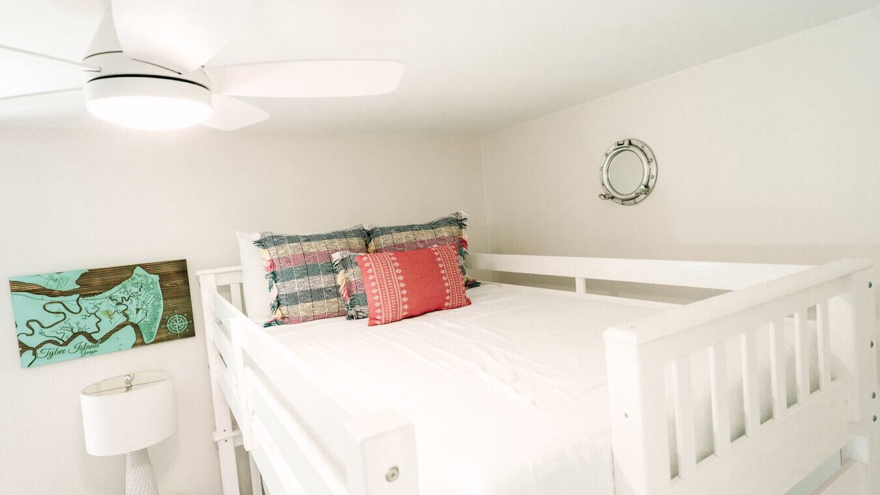 Photo of Bedroom in Tybee Island