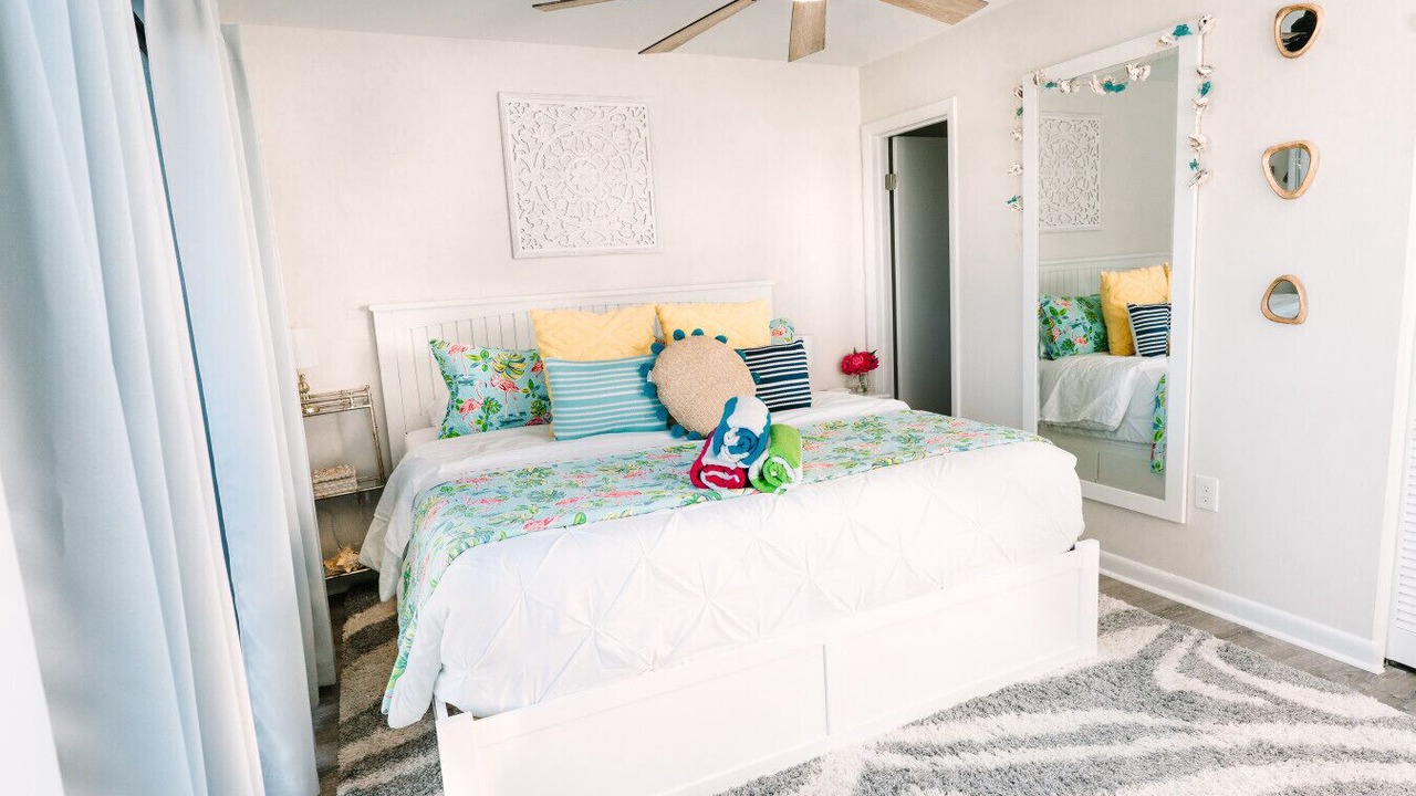 Photo of Bedroom in Tybee Island