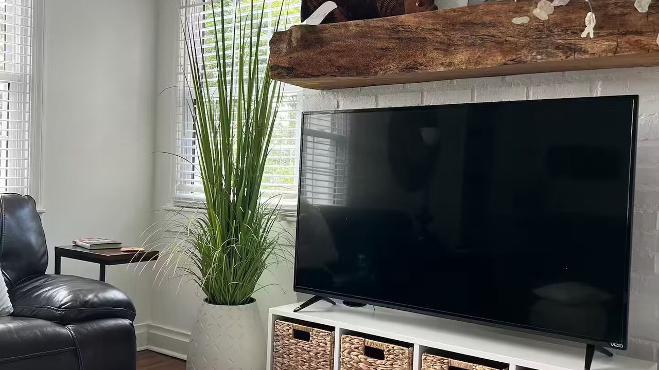 Photo of Livingroom in Due West