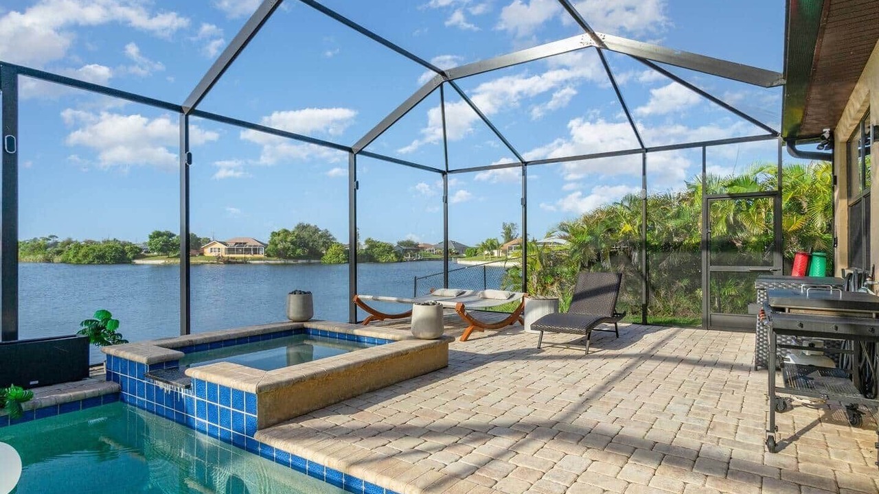 Photo of Outdoor in Mariner
