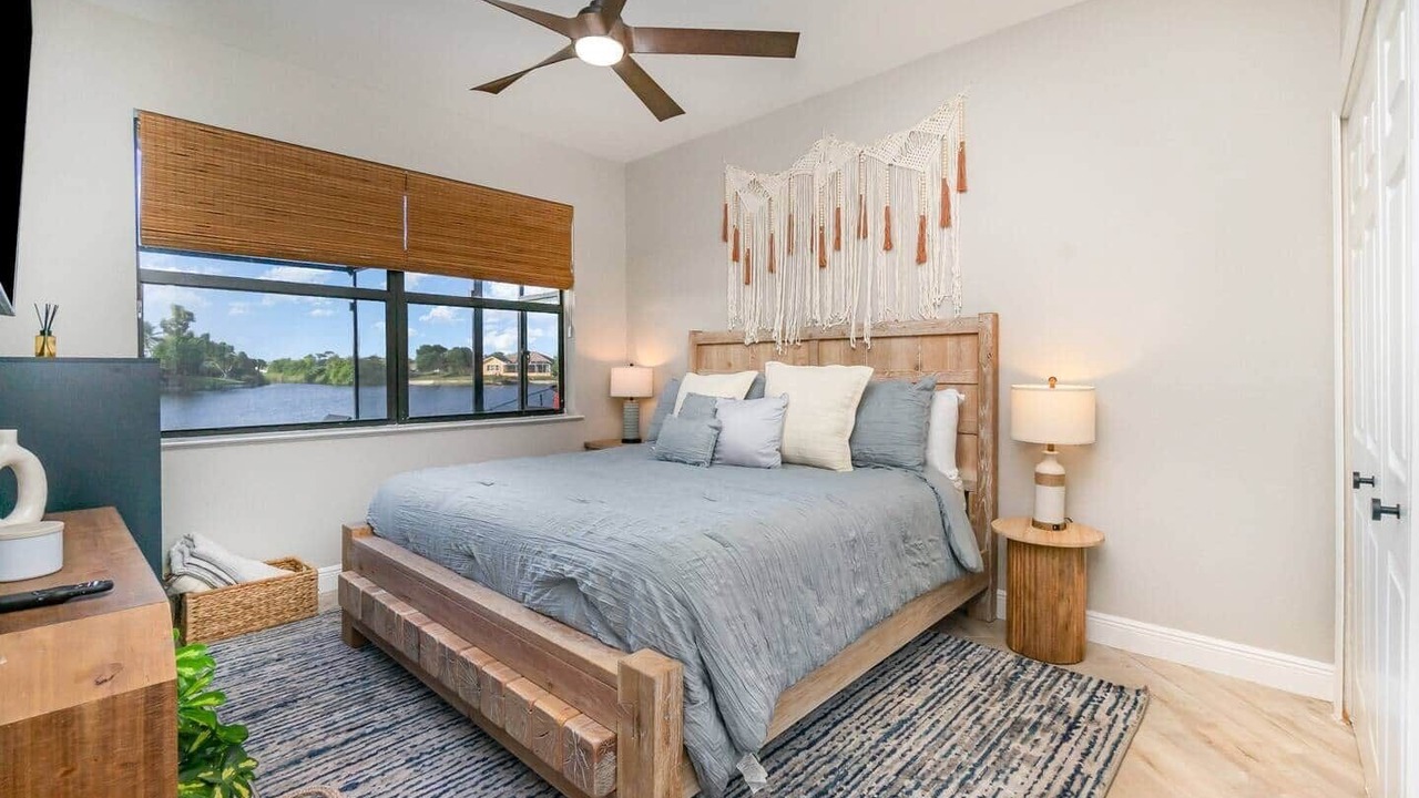 Photo of Bedroom in Mariner