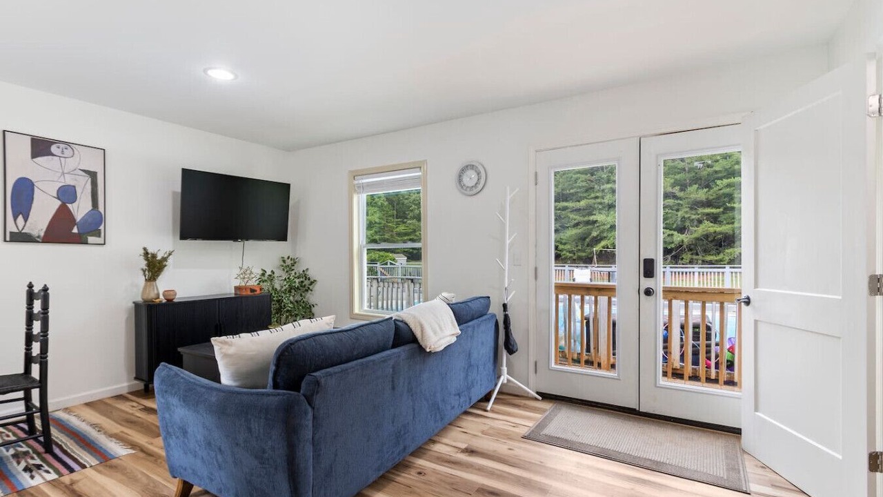 Photo of Livingroom in Conestee