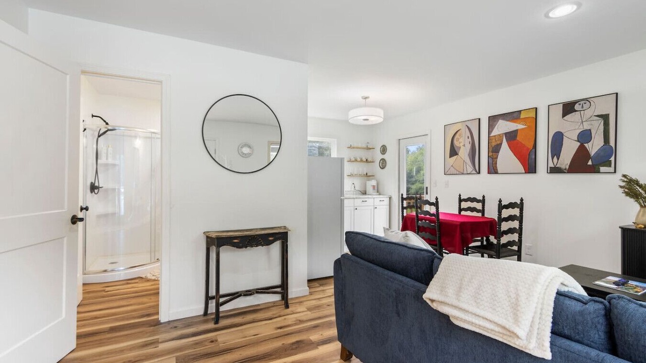 Photo of Livingroom in Conestee