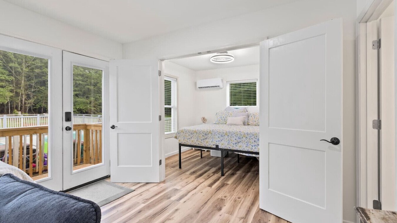 Photo of Bedroom in Conestee