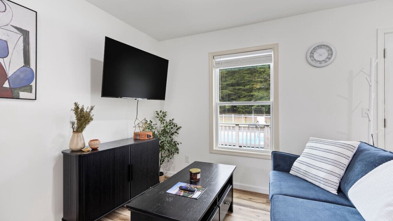 Photo of Livingroom in Conestee