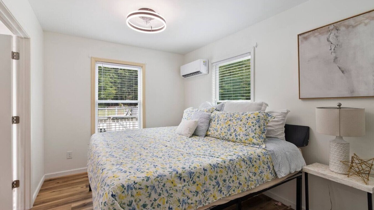 Photo of Bedroom in Conestee