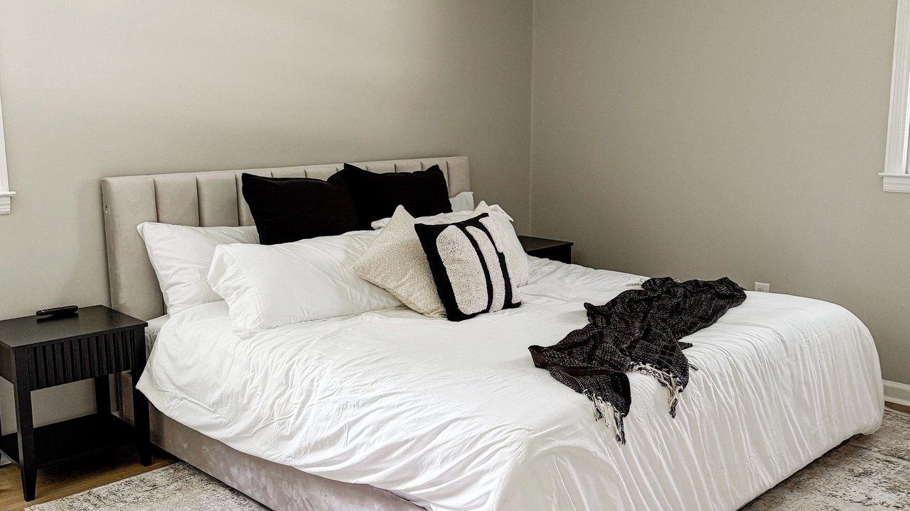 Photo of Bedroom in Statesboro