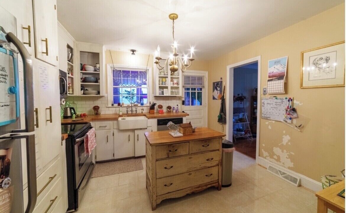 Photo of Kitchen in Oakhurst