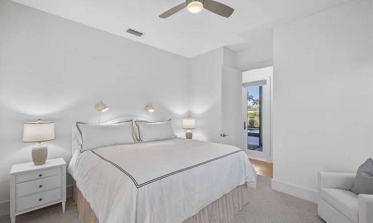 Photo of Bedroom in Naples