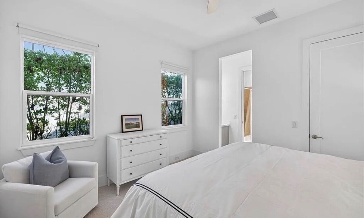 Photo of Bedroom in Naples