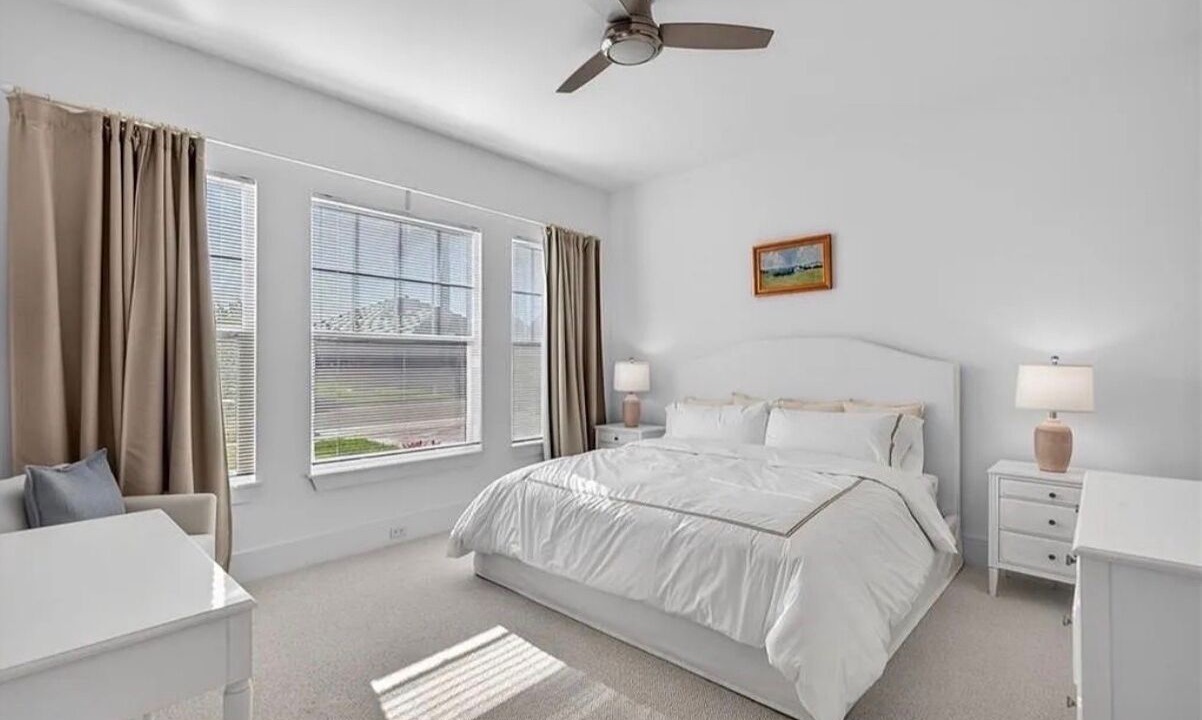 Photo of Bedroom in Naples