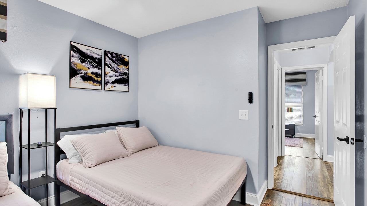 Photo of Bedroom in Boyette Springs