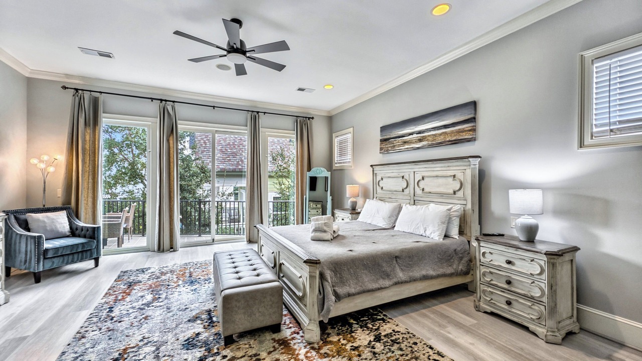 Photo of Bedroom in Folly Field