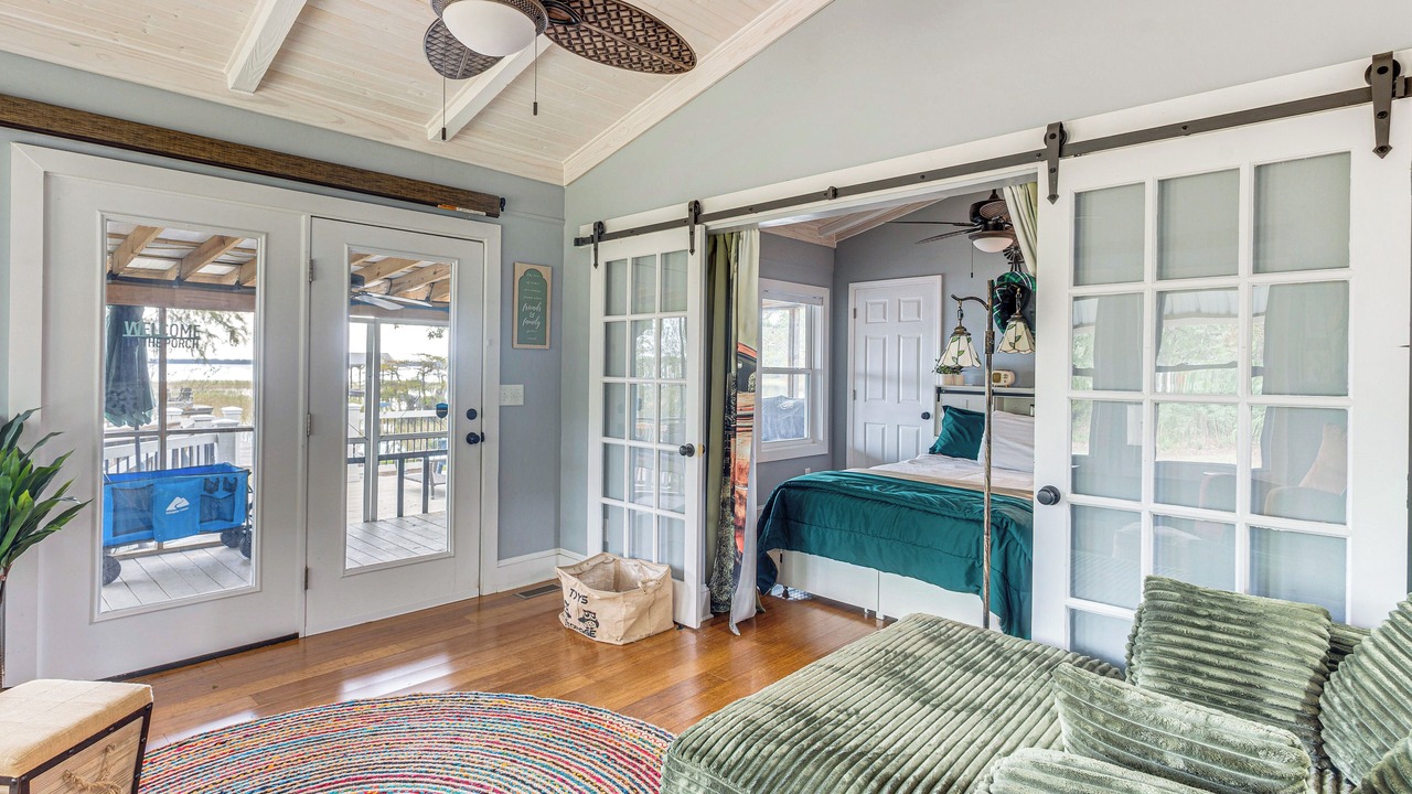 Photo of Bedroom in Lake Waccamaw