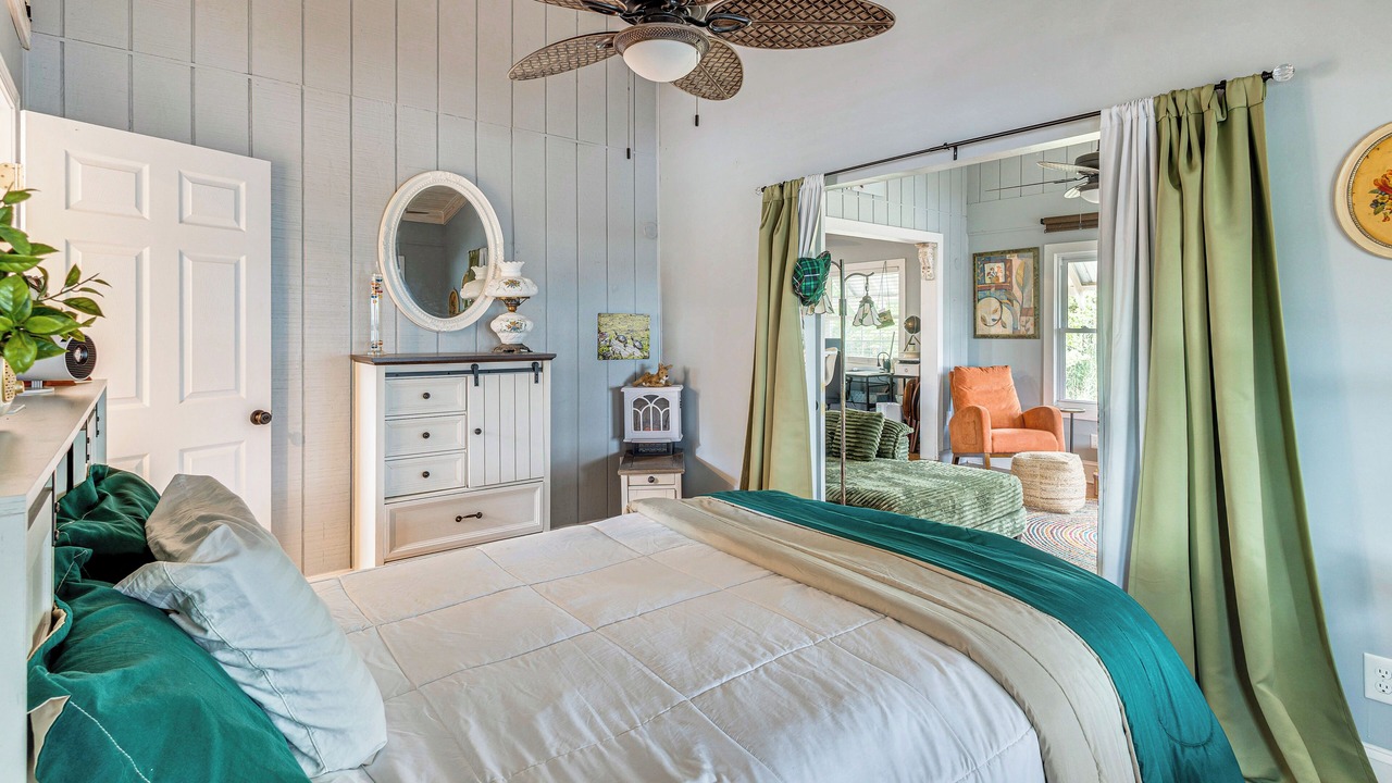Photo of Bedroom in Lake Waccamaw