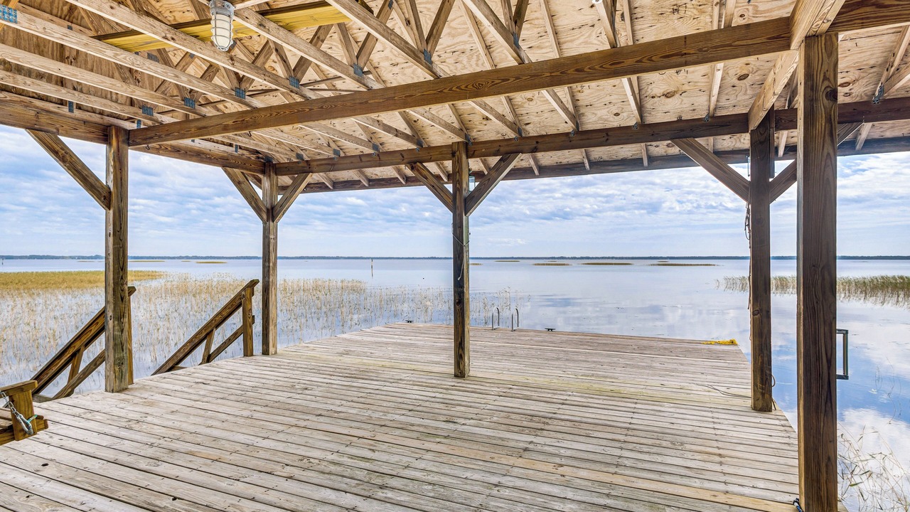 Photo of Patio Balcony in Lake Waccamaw