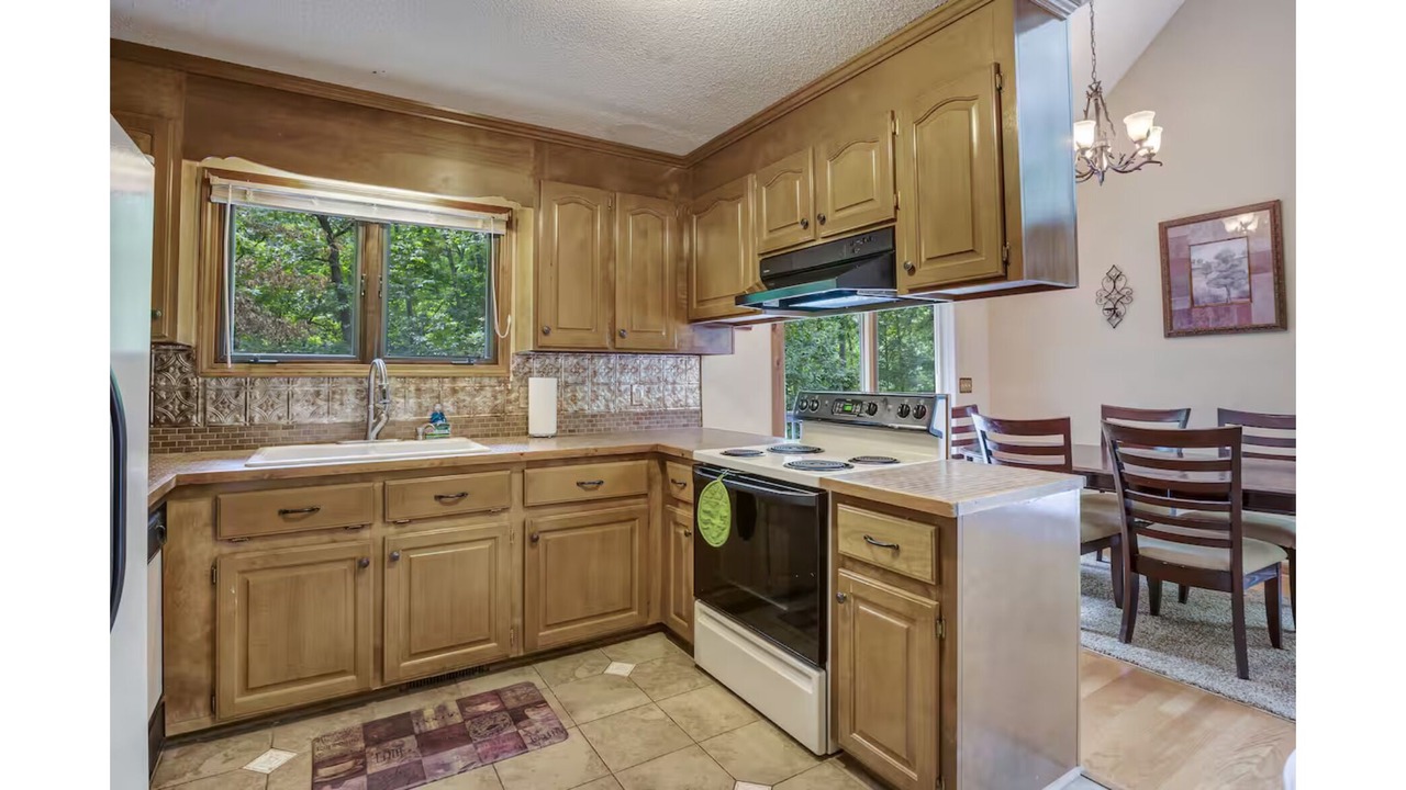 Photo of Kitchen in Seneca