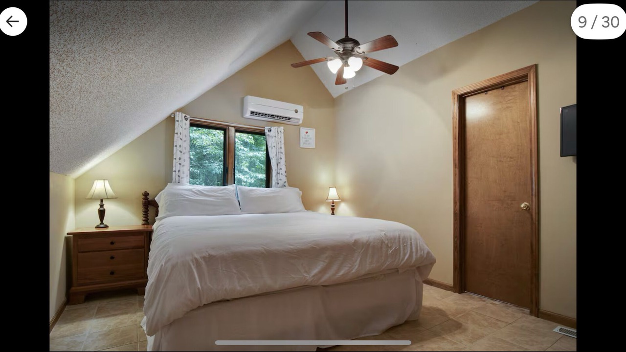 Photo of Bedroom in Seneca