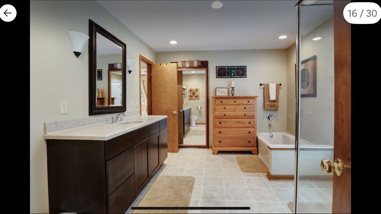 Photo of Bathroom in Seneca