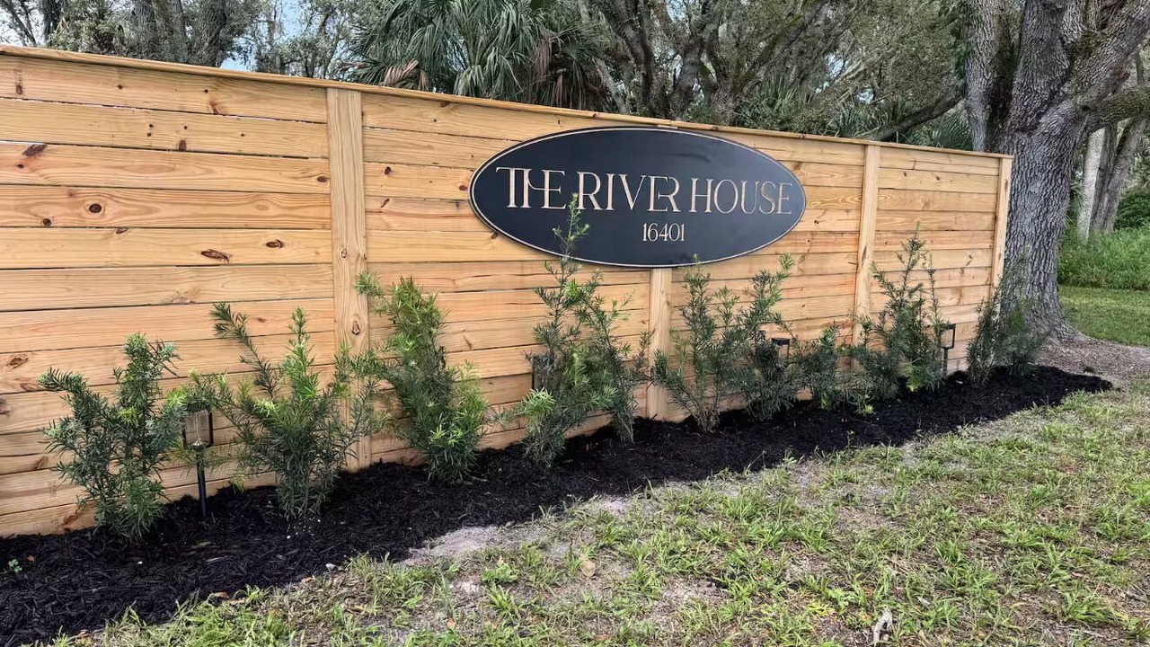 Photo of Outdoor in Indiantown