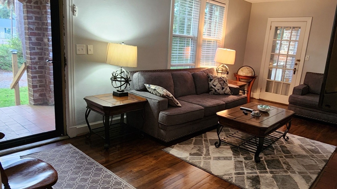 Photo of Livingroom in Savannah