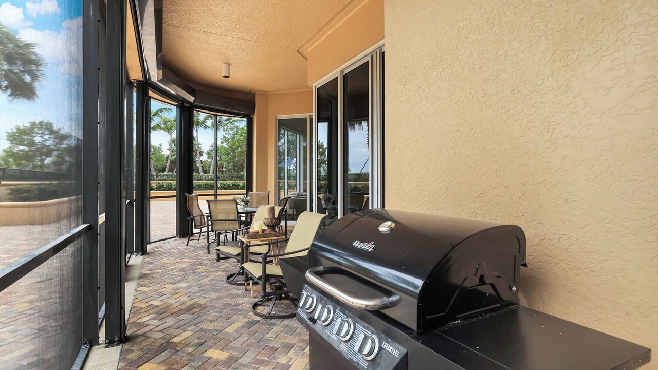 Photo of Patio Balcony in Hammock Bay