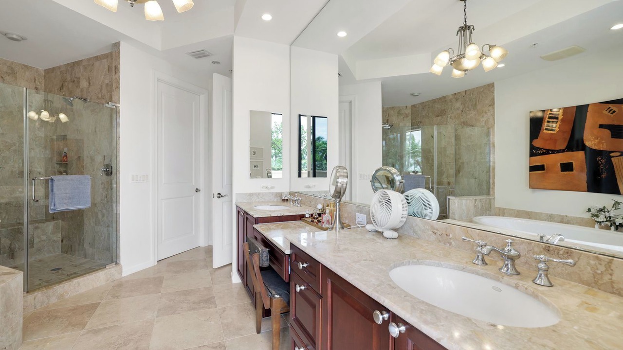 Photo of Bathroom in Hammock Bay
